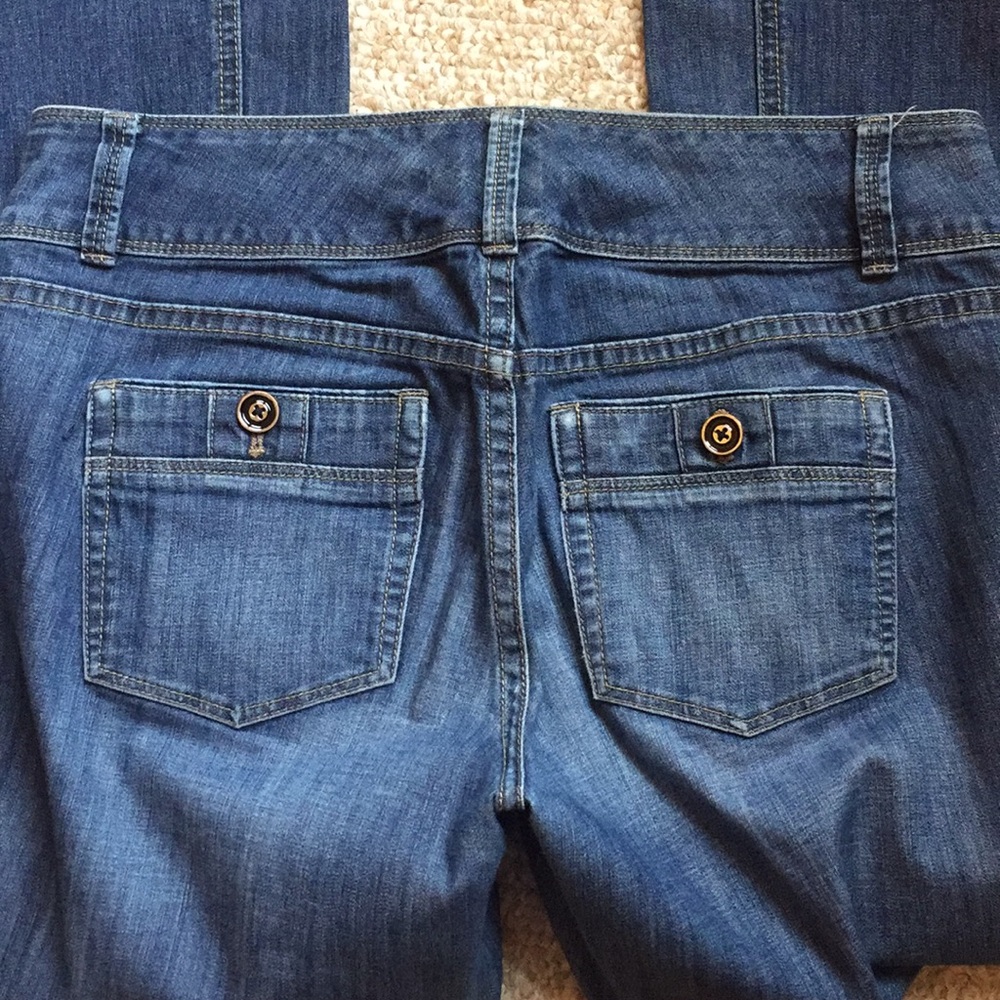 WHBM Jeans - Picture 5 of 5